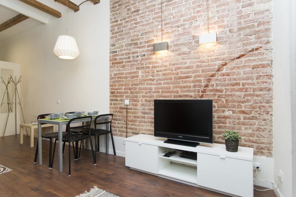 Apartments Barcelona Sagrada Quarto foto