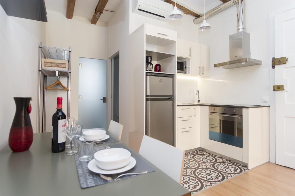 Apartments Barcelona Sagrada Quarto foto